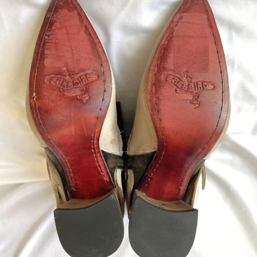 Freebird Jerome Size 9 Beige Ankle Bootie - Picture 15 of 16